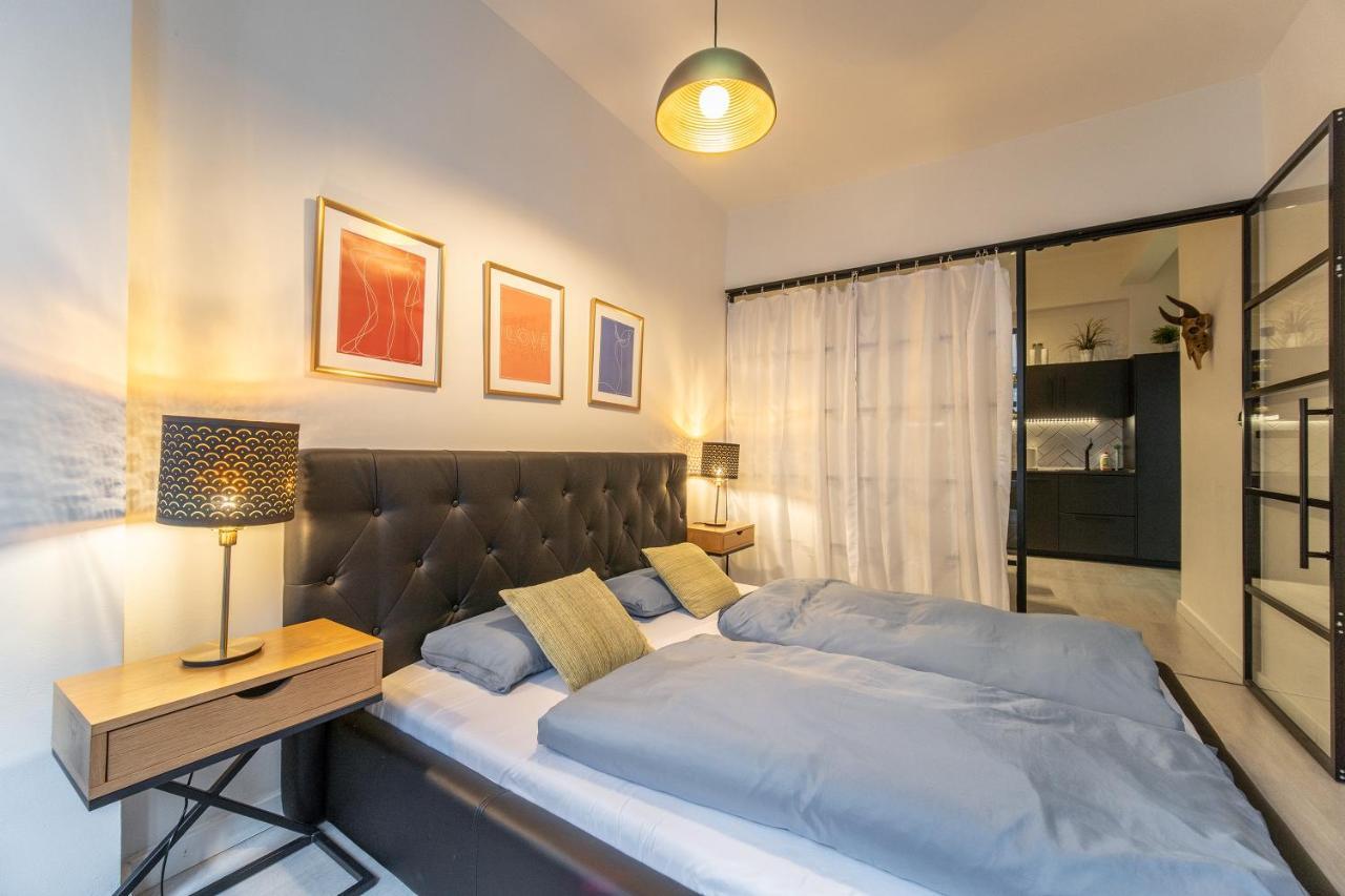 Sunny Central Apartment On Wenceslas Square By Easybnb Prague Exterior photo